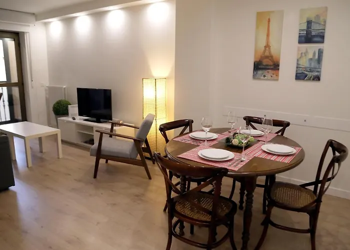 Plaza Monterrey Parking Opcional By Salamancavacacional Apartamento